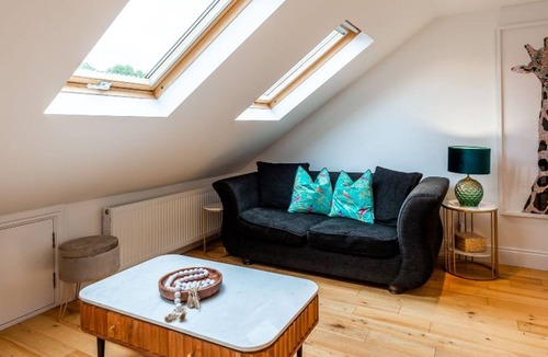 Streatham Hill Apartment | Pass the Keys | Tulse Hill Modern Hidden Gem
