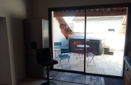 Montaren-et-Saint-Mediers House | Passage 3