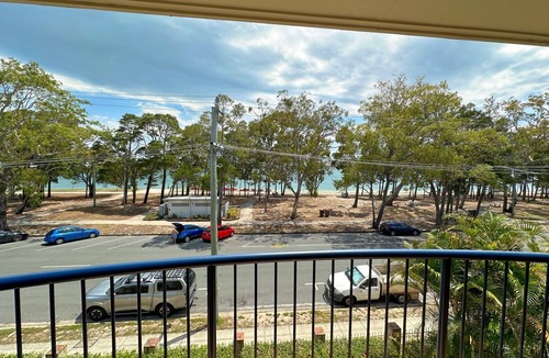 Bellara Apartment | Passage Blue