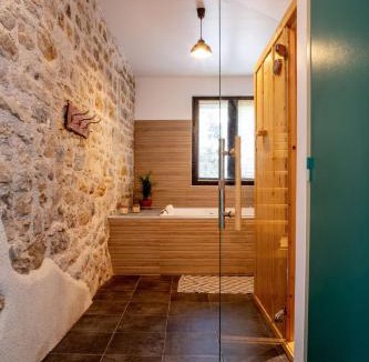 Arbois House | Passage en Paradis