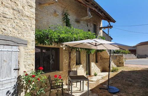 Saint-Bonnet-de-Rochefort House | Passage du 8