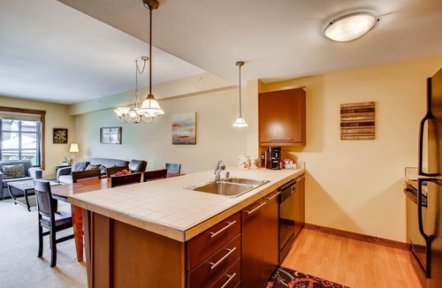 Copper Mountain Village Condo | Passage Point 1BR/1BA, Ski Slope Views, Walk to Lifts