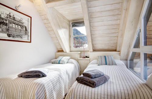 Baqueira Apartment | Passarell by Totiaran