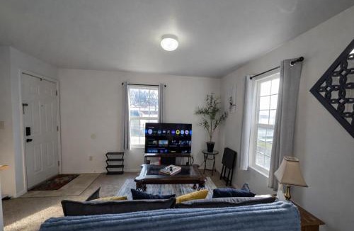 Mountain Home Apartment | Passive Stays Mountain Home 2BR