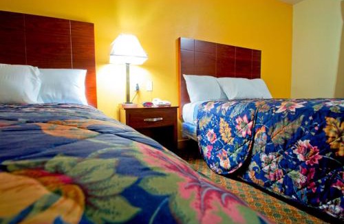 Middletown Hotel | Passport Inn and Suites - Middletown