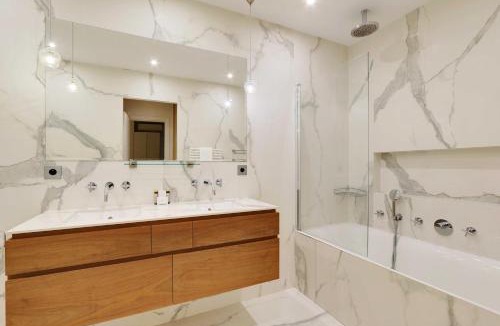 16th Arrondissement Apartment | Passy - Eiffel Tower - Amazing 2BR with garden