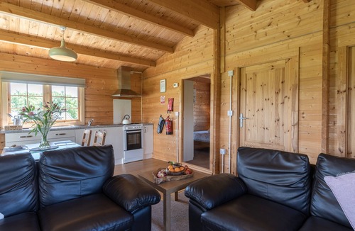 Okehampton Cabin | Pastures Green (Oak Tree Lane)nGorgeous rustic charm