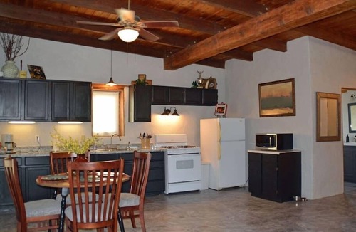 Study Butte-Terlingua House | Pat O’s Place: Quiet, Comfortable & Convenient
