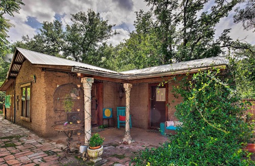 Patagonia Cottage | Patagonia Cottage w/Patio+Yard, Walk to Town!