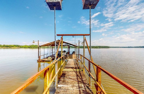 Fort Gaines House | Pataula Creek Lakehouse - Waterfront - Boat Launch