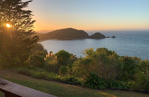 Karkari Peninsula House | Patia Point View - Stunning views!