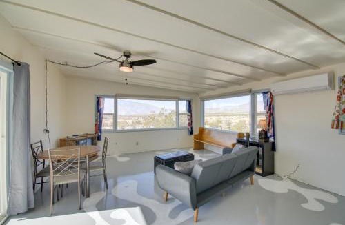 Desert Hot Springs House | Patio and Views Eccentric Desert Hot Springs Home