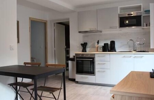 Saint-Martin-d'Uriage Apartment | Patio - Grand 2 Pièces Avec Terrasse