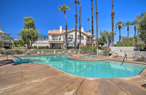 Palm Desert House | Patio + Pool Access: Stunning Palm Desert Townhome