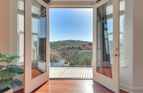 Rob Roy On The Lake House | Patio, Pool & Views: Spacious Hill Country Getaway