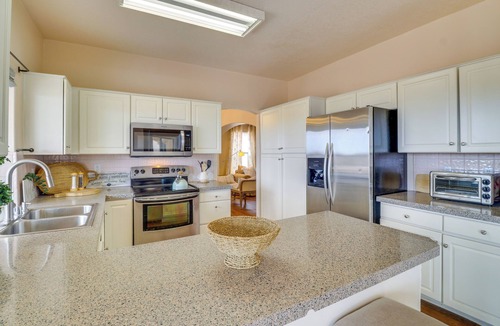 Rio Rancho House | Patio w/Tranquil Views! Home 14 Mi to Albuquerque