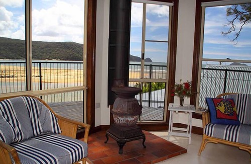 Patonga House | Patonga Beach Bach