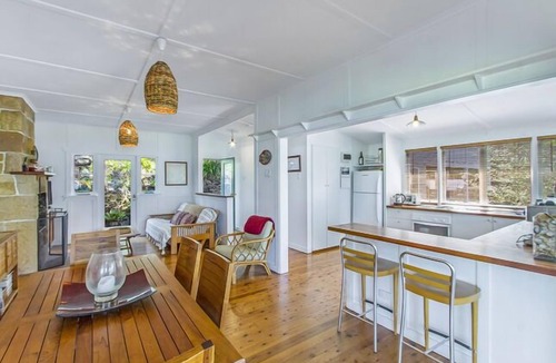 Patonga House | Patonga Hillside Retreat