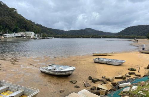 Patonga House | Patonga Holiday Home