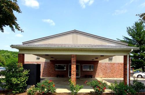 Spencer Hotel | PATRIOT INN