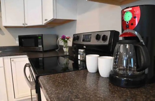 Roebuck Apartment | Patriot Point B, an inviting studio apartment