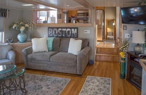 Boston Boat Rental | Patriot: Three Story Vessel