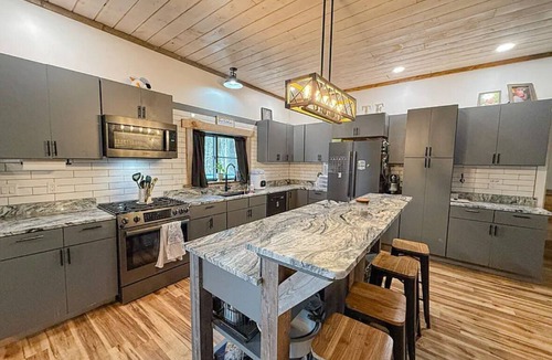 Surry House | Patten Bay Retreat