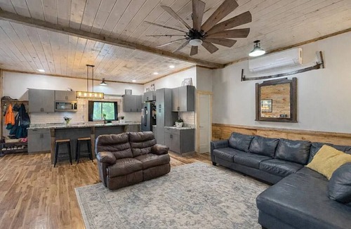 Surry House | Patten Bay Retreat