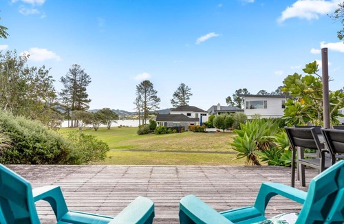 Pauanui House | Pauanui Beach House Suntrap