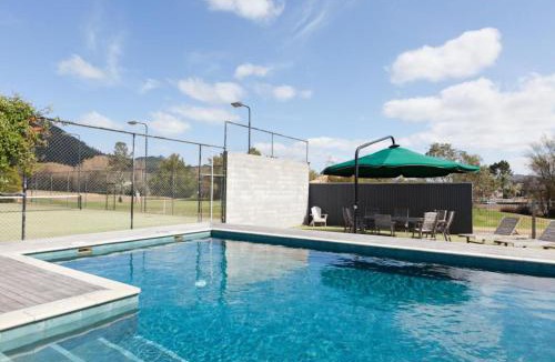 Pauanui Hotel | Pauanui Pines Motor Lodge