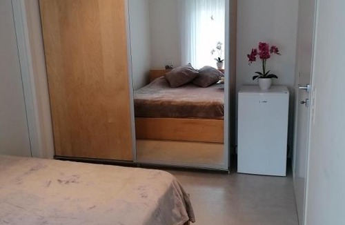 Locarno House | Paula*