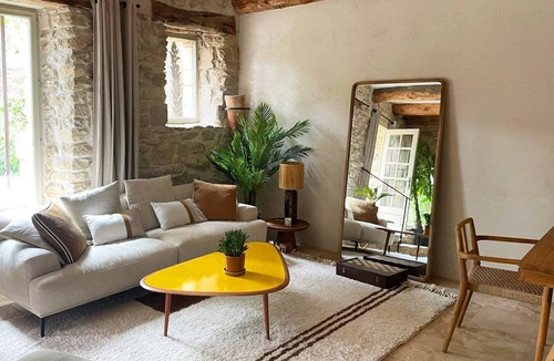 Labaume House | Paulownia Suite - Mas d'Oléandre