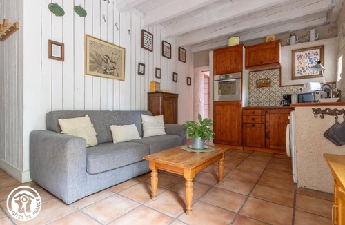 Authezat House | Paulownia - Authezat