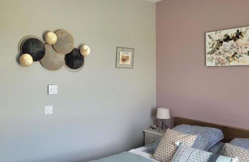 Saint-Laurent-des-Vignes House | Pause 24