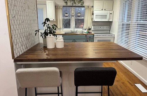 Pine Bush House | Pause and Reset. 24/7 access. Include's Entire Home. Beautiful Outdoors NY