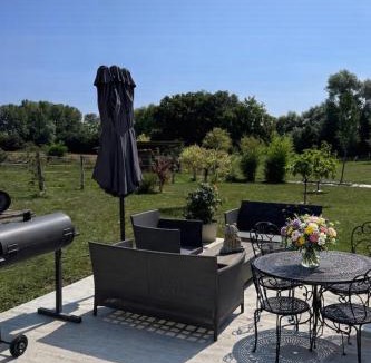 Saint-Jean-d'Asse House | Pause au petit paradis