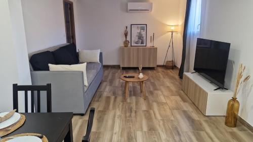 Apt Apartment | Pause en luberon