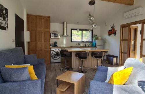 Lapeyrouse-Fossat House | PAUSE NATURE Maison Cosmos avec parking gratuit