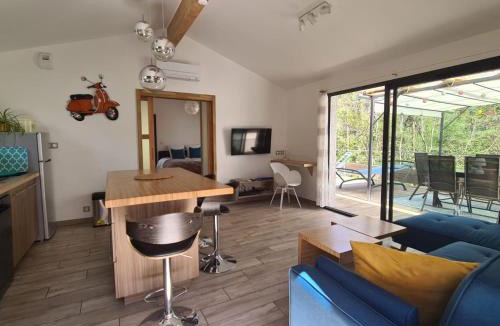 Lapeyrouse-Fossat House | PAUSE NATURE Maison Cosmos avec parking gratuit