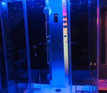 Sorbais Bed & Breakfast | PAUSE NATURE SORBAIS Chambre avec SPA, HAMMAM Shower, SAUNA, STREAMING et arrivée autonome