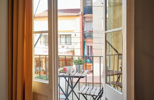 Sants-Badal Apartment | PAVIA1-2 · Fantastic 3 BR apartment in Sants