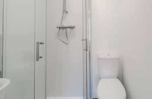 Gorleston-on-Sea House | Pavilion - Beachfront property