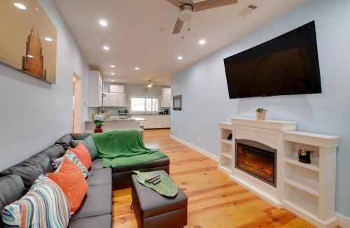 Perry House | Pavilion & Outdoor Fireplace! Lake Joy Retreat