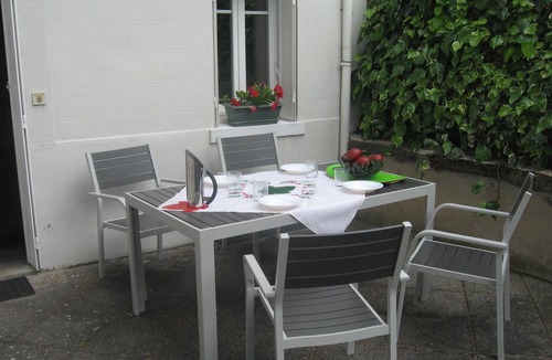 Bagneres-de-Luchon Apartment | PAVILION T3 DUPLEX CITY CENTER