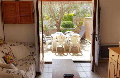 Narbonne-Plage Villa | Pavillon 2 pièces avec mezzanine, animaux et parking, proche plage - FR-1-409-95
