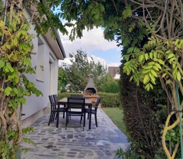 Luc-sur-Mer House | Pavillon 200m de la mer