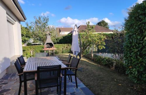 Luc-sur-Mer House | Pavillon 200m de la mer