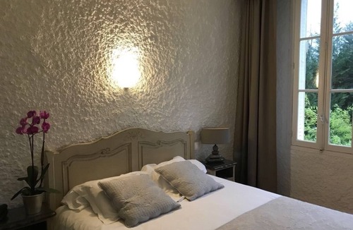 Olivet Hotel | Pavillon Bleu