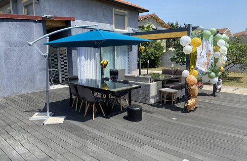 Saint-Priest House | Pavillon Bonne enfant