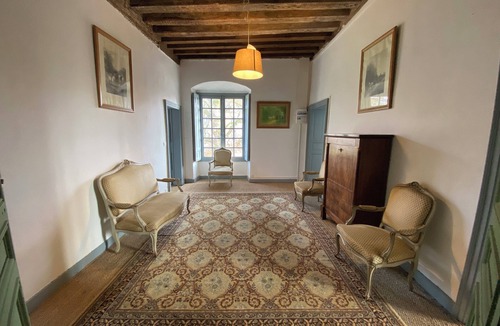 La Ferte-Saint-Aubin Bed & Breakfast | Pavillon de l'Orangerie room